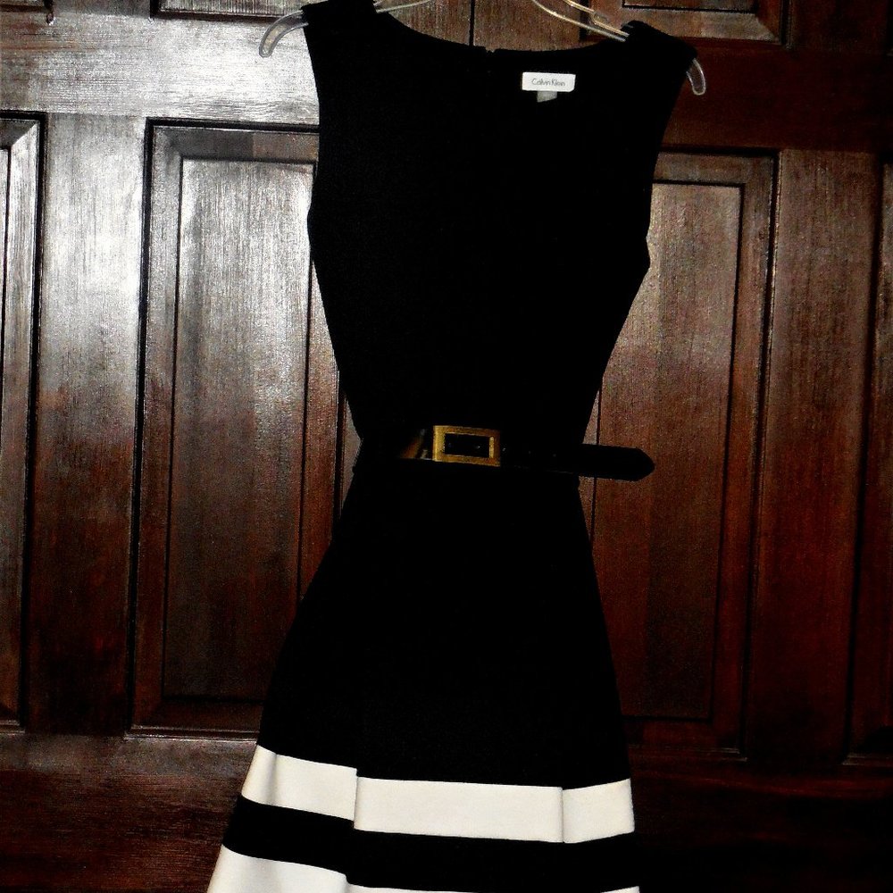 Calvin Klein sleeveless dress black /white